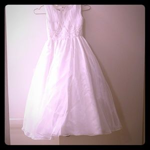 Girls dress